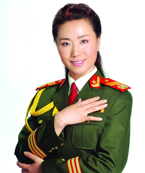 萨日娜的演艺历程