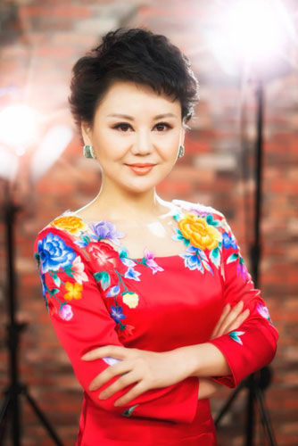 资料:2014smg名优主持人候选人-徐丹丹