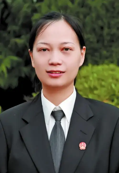 云南省德宏傣族景颇族自治州中级人民法院刑一庭助理审判员 余姗珊