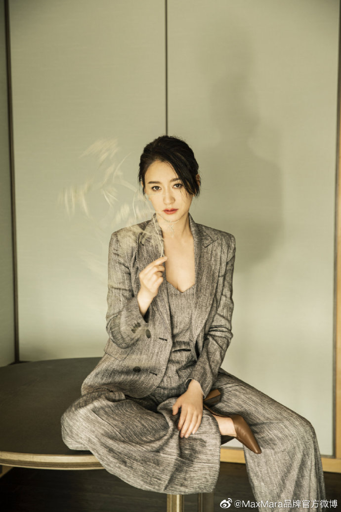 14岁的李小冉好清纯##李小冉眼泪是卡点落的吧