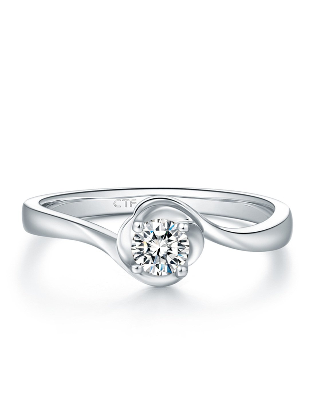 周大福 唯爱系列18k金钻石戒指(定价)