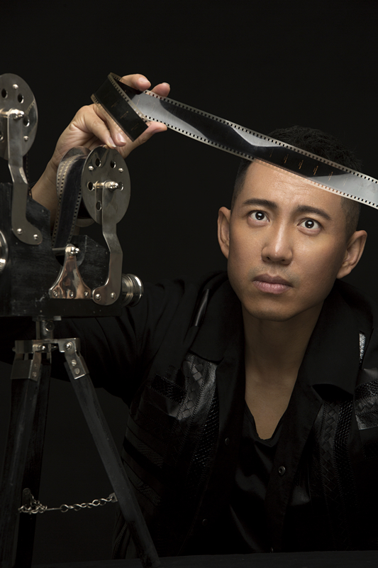 谷智鑫最新大片     魅力熟男的光影人生