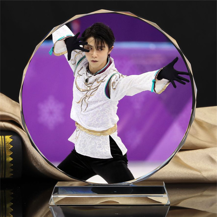 花样滑冰美男子羽生结弦周边纪念品水晶模型摆件礼物图10常规款高135