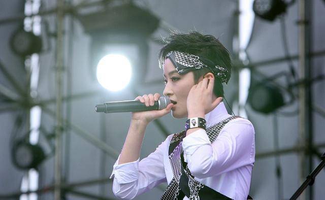 曾轶可机场事件前因后果,她一共犯了4大错!