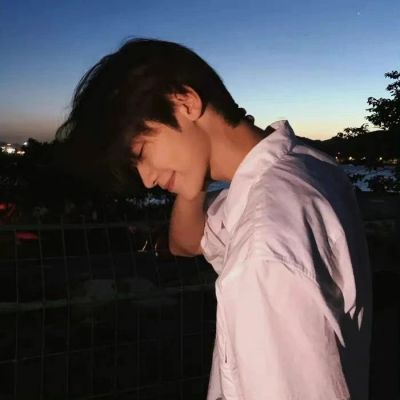 快手网红帅哥照片大全