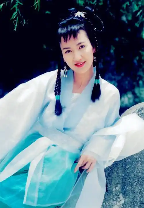 小青 白娘子传奇 任何一个女二号都容易被女… _ 古装美女欣赏 古装