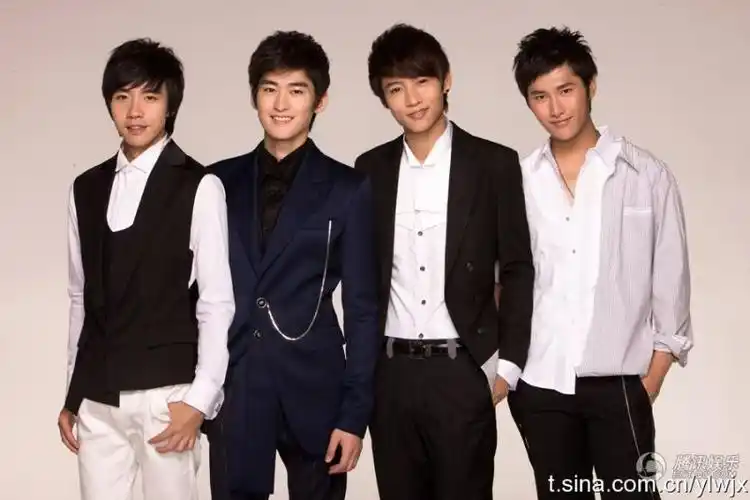 芒果继续山寨 h4入主内地版《smap×smap》