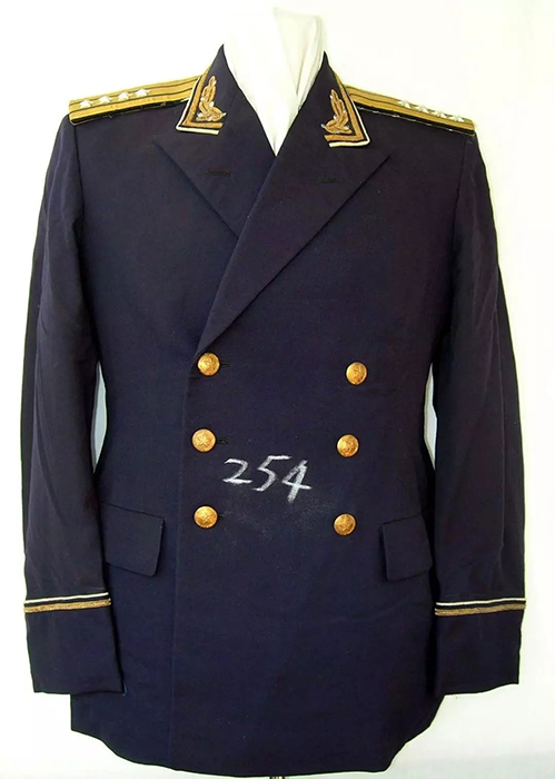 海军校官礼服.
