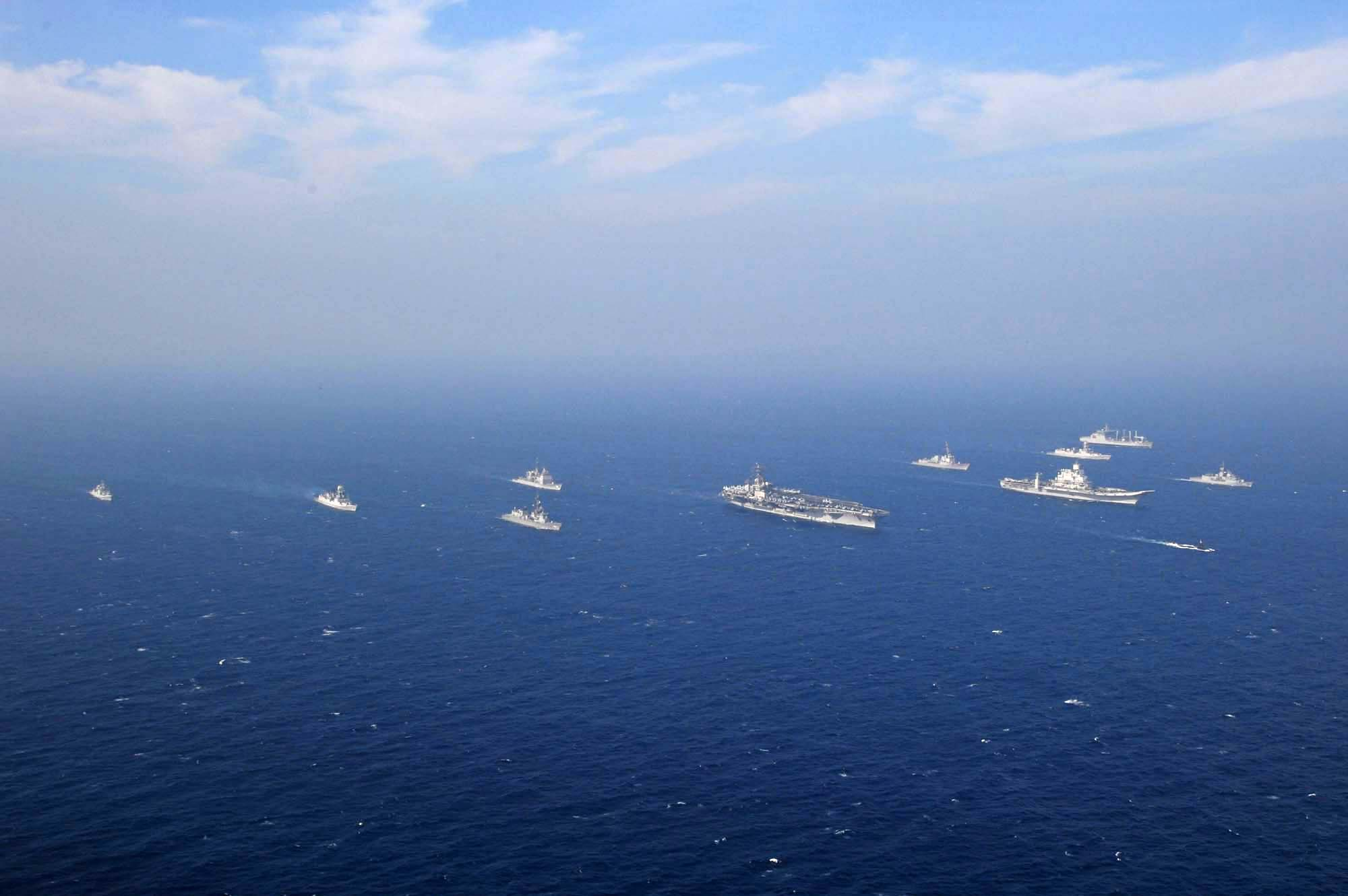 美日澳印四国海上联演针对中国 美印双航母抢镜(图)|印度海军|航母