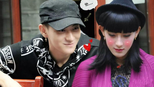 主要看气质!"闪爸"黄子韬男扮女装妩媚动人