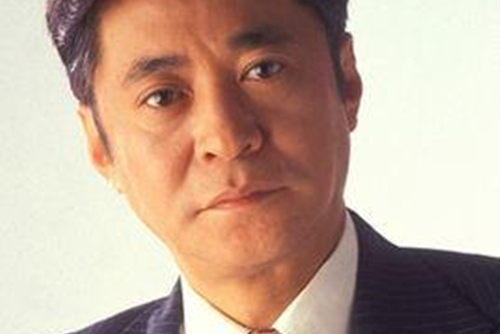 p>王伟(1939年-2011年12月),出生于香港,中国香港影视男演员.