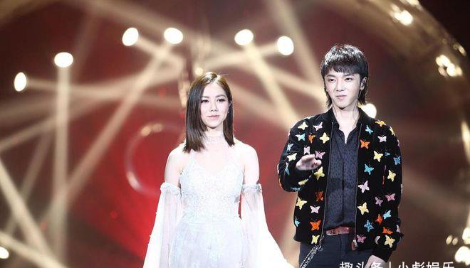 邓紫棋称先结婚才能有孩子,华晨宇:你干脆念我身份证号得了_郑爽_网友