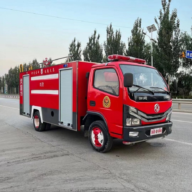 东风多利卡5立方消防车 乡镇应急灭火车 大型水罐救火车 国五排放