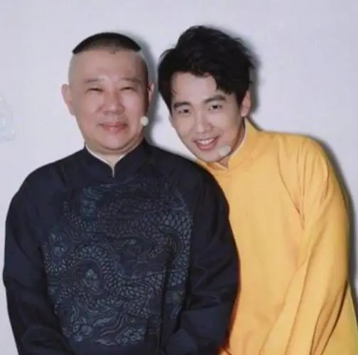 原创为什么郭麒麟不说相声了难不成德云社不行了郭德纲找好退路了