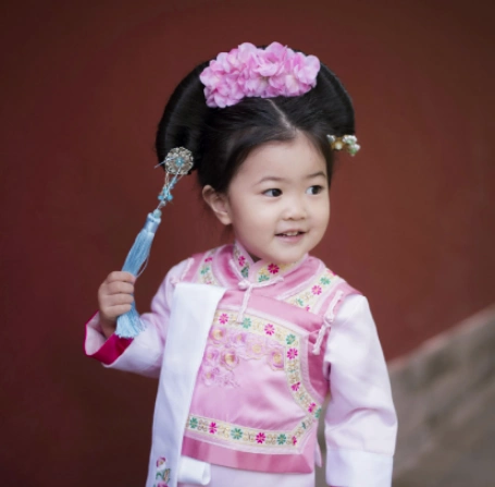 固伦和静公主:令妃的长女,乾隆最宠爱的女儿之一