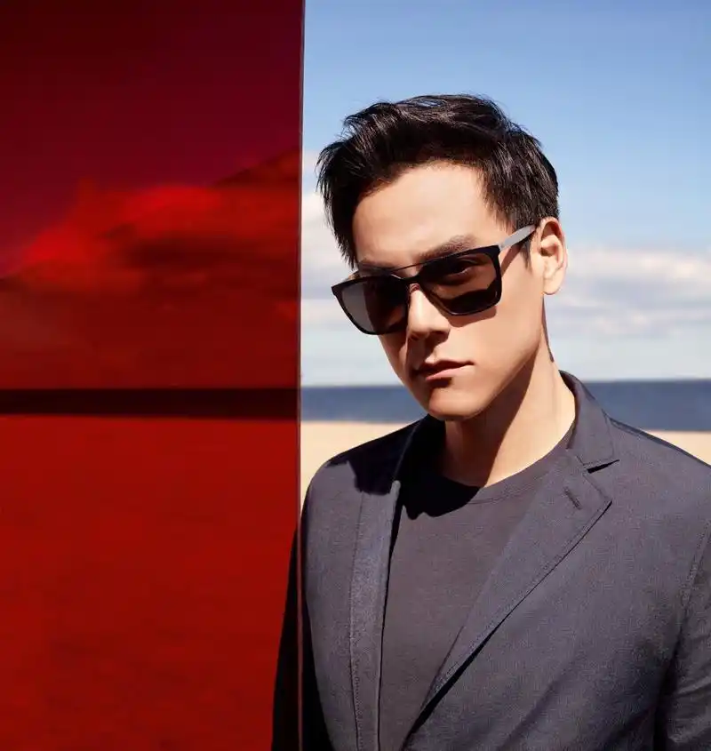 彭于晏时尚写真图片:尽展型男魅力