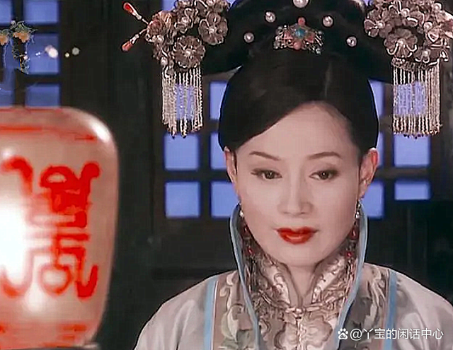 在《孝庄秘史》这部剧里,娜木钟就是顺治帝的第一任皇后,她是孝庄太后