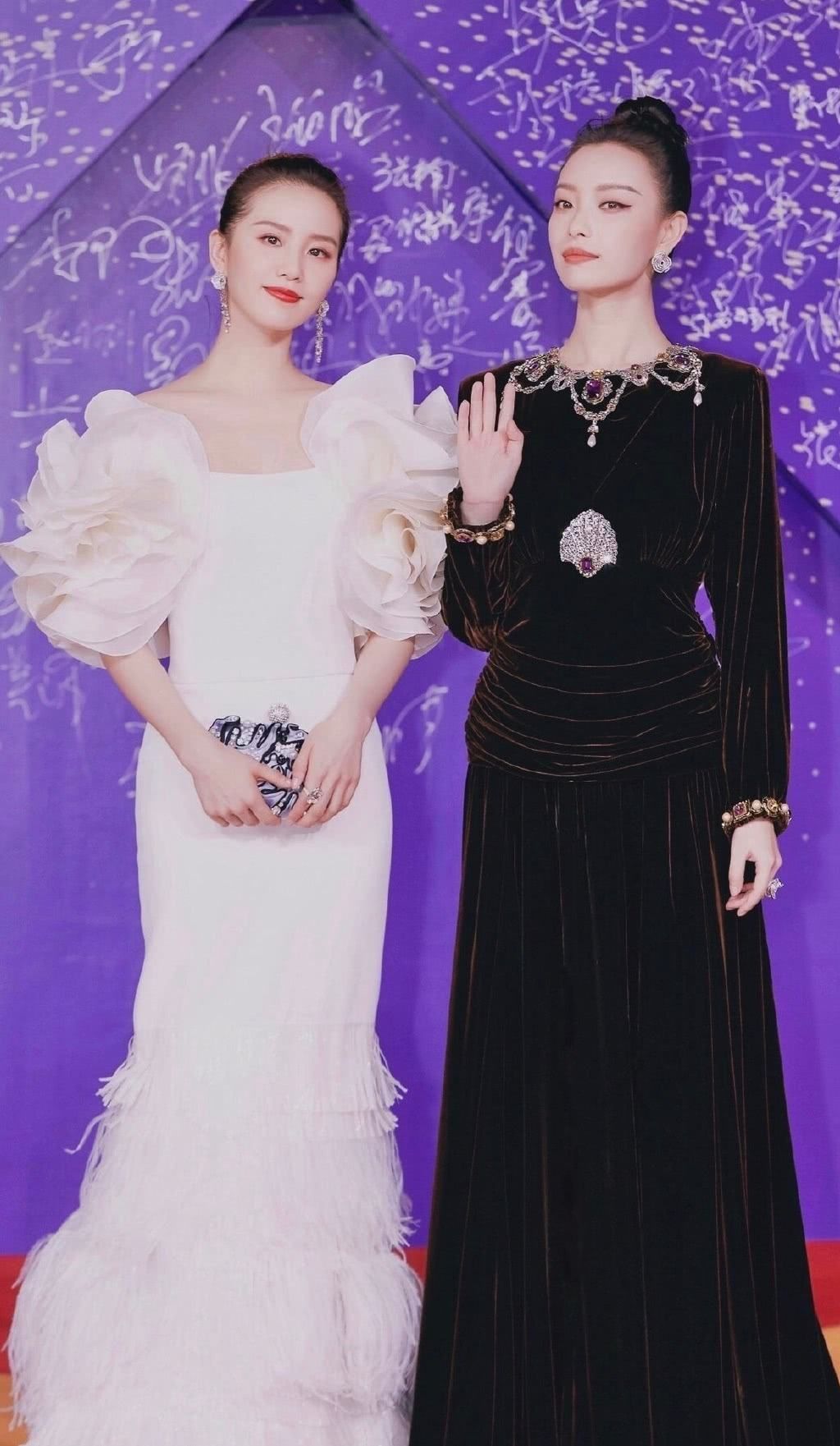 有一种伤害叫和张梓琳同框娱乐圈合影杀手大盘点