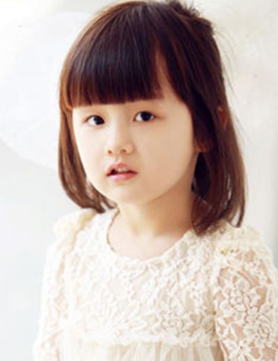 4岁儿童女孩短发发型 4岁小孩发型图片