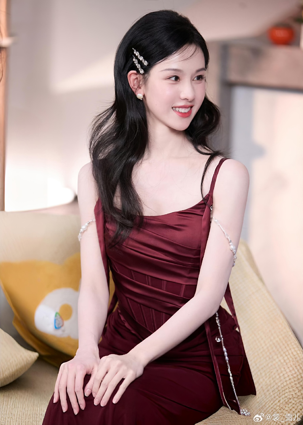 《贵女·雁回时》天天加更的嘛[送花花]没错就是陈都灵@陈都灵 演的