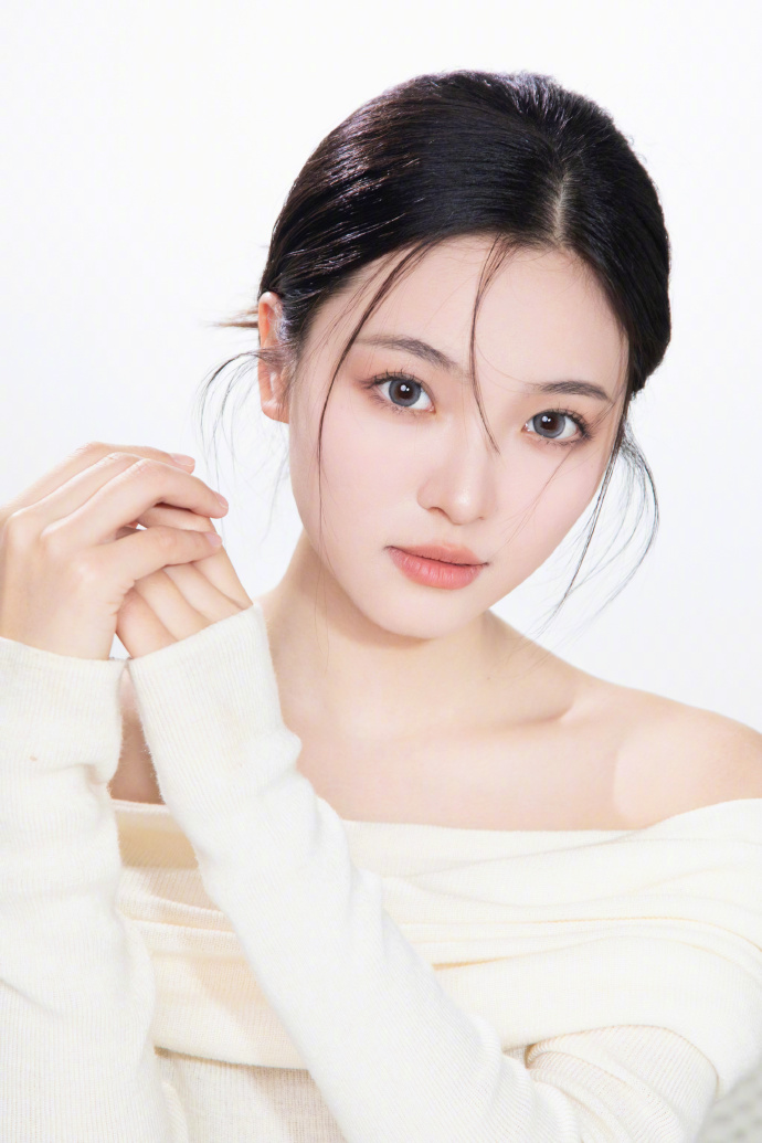 美白,保湿,抗老都给美女们安排上  对于这些皮肤问题不要慌!