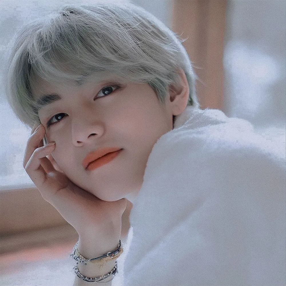 金泰亨头像玲珑骰子安红豆入骨相思知不知