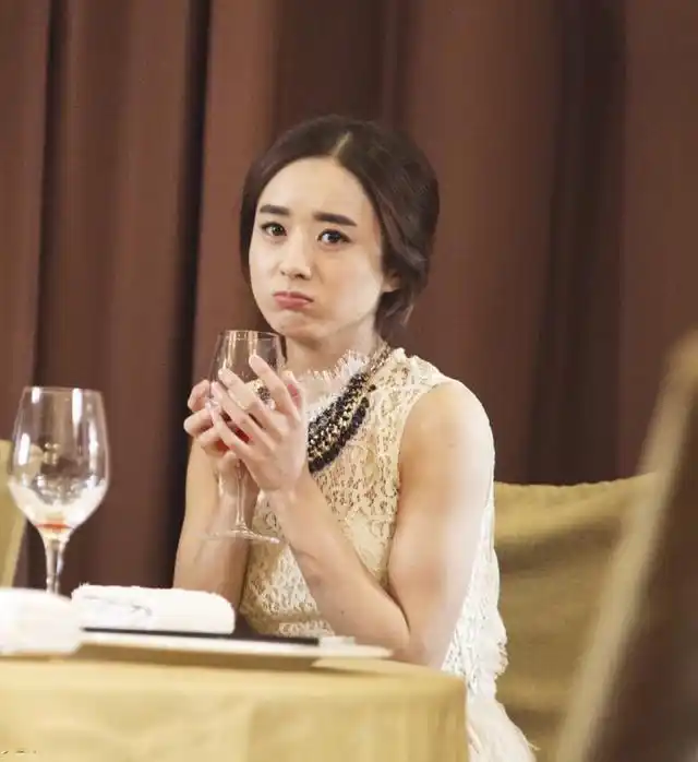 杉杉来吃土里土气的赵丽颖让张翰油不起来这夫妻演夫妻绝