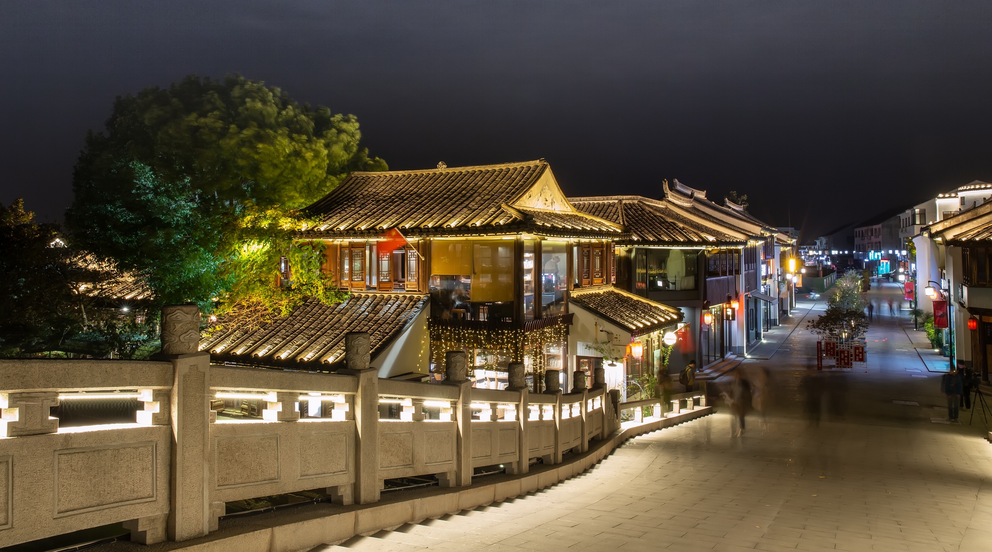 江苏省常熟市古里镇依托铁琴铜剑楼知旅街区,发挥自身文化资源优势