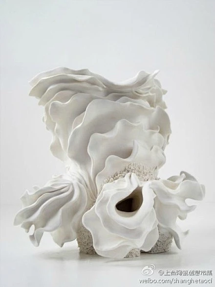 陶瓷艺术】作品欣赏,关注更多,请查看微信公众平台:上合陶瓷创意市集