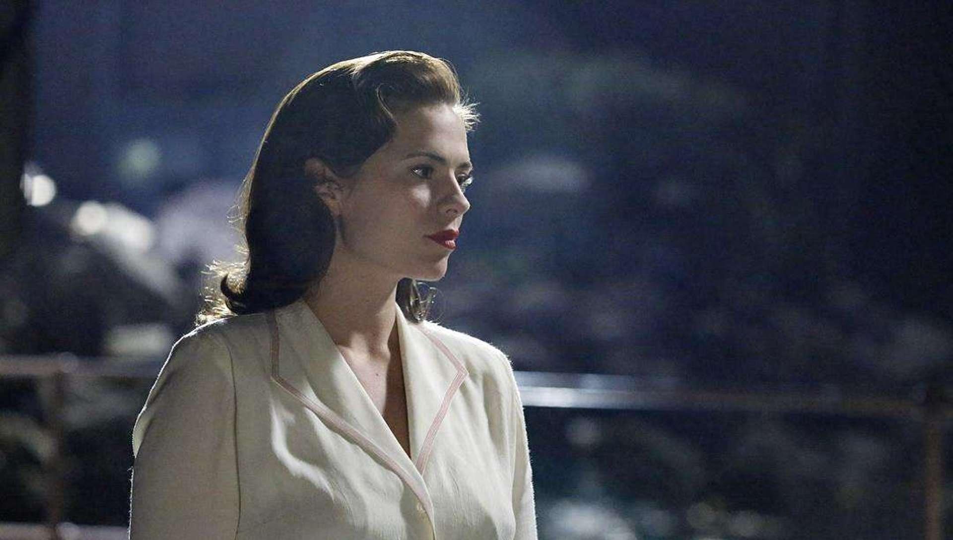 大尺度作品推荐4部,只为一睹海莉·阿特维尔的盛世美颜