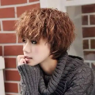 满头烫发型图片短发,短头发烫卷发发型图片-图片大观-奇异网