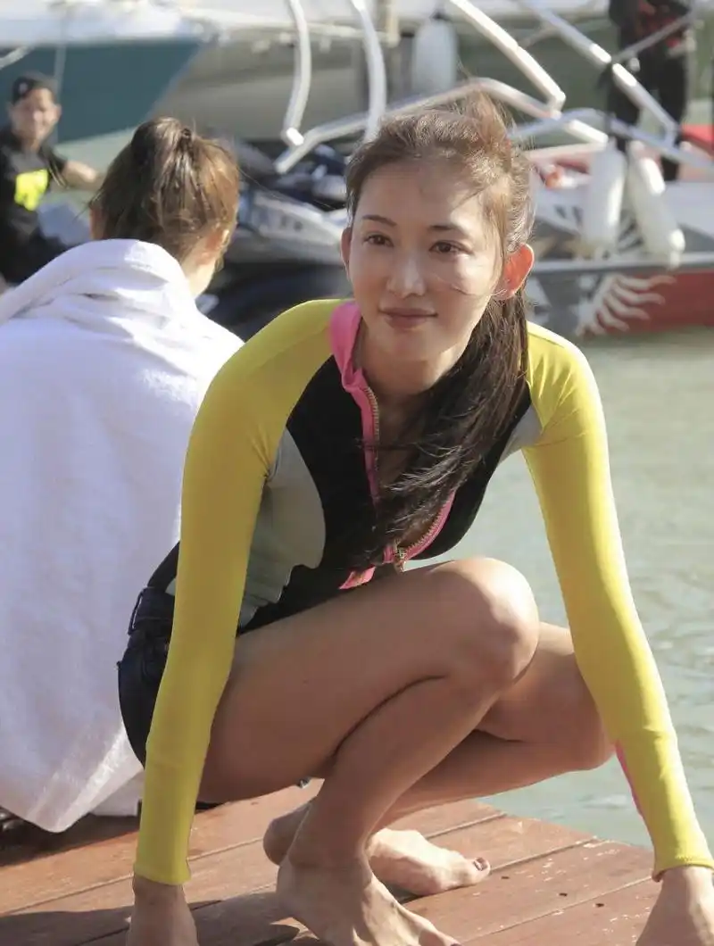 林志玲穿泳装的志玲姐姐.#女明星# #娱圈新动向# #美女