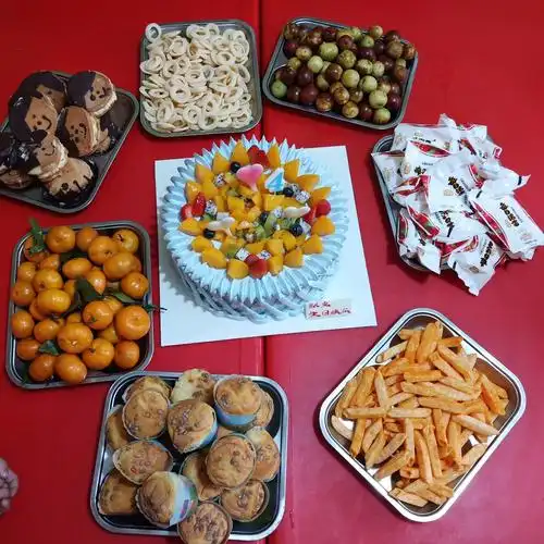 阳光宝贝幼儿园李洋逸(墨宝)小朋友4周岁生日快乐!