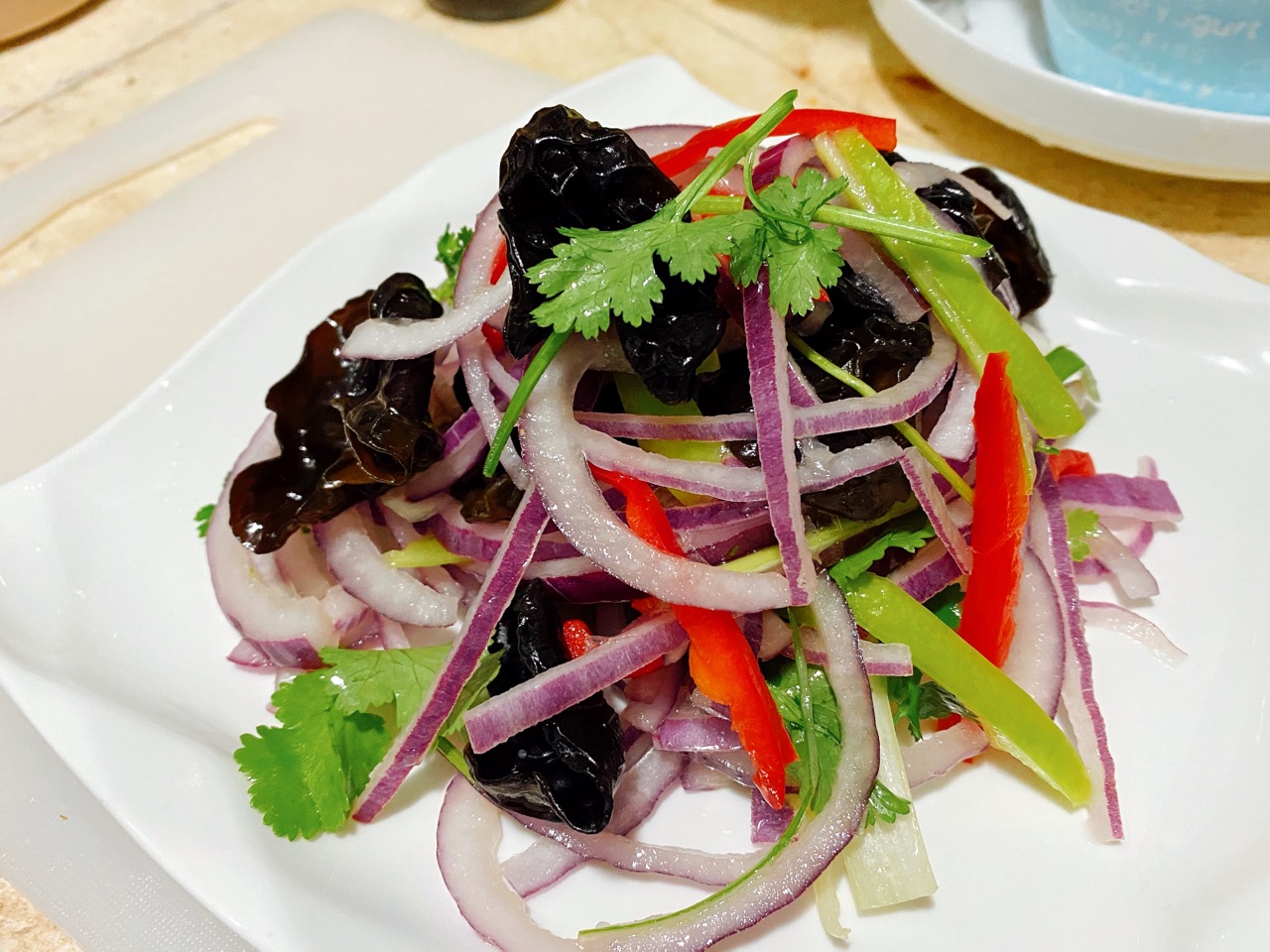 辟谣:木耳,洋葱可以软化血管?不要听信谣传,多吃富钾富碘食物