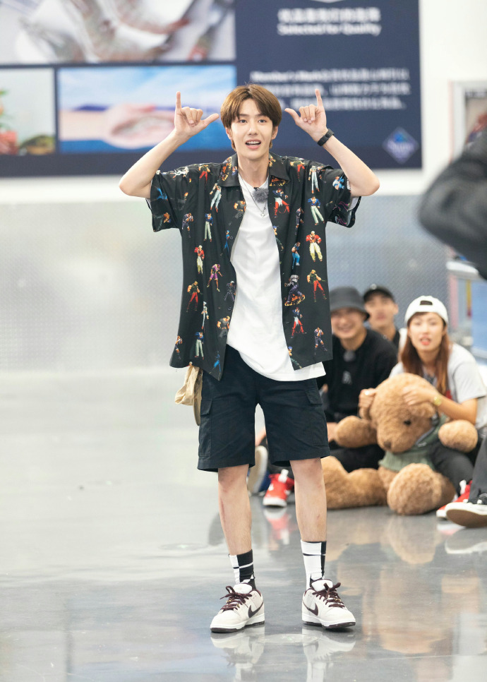 王一博极限青春##王一博快乐大本营##王一博