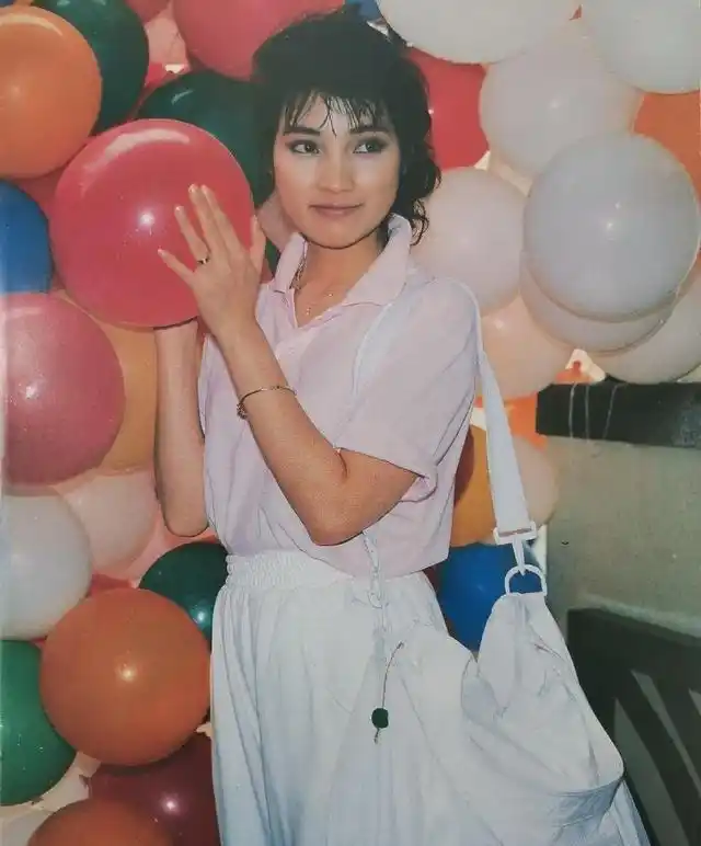 演员戚美珍,和苗侨伟因戏生情,结婚32岁零绯闻