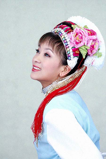 李建英(声乐教授) 简历 - 名人简历