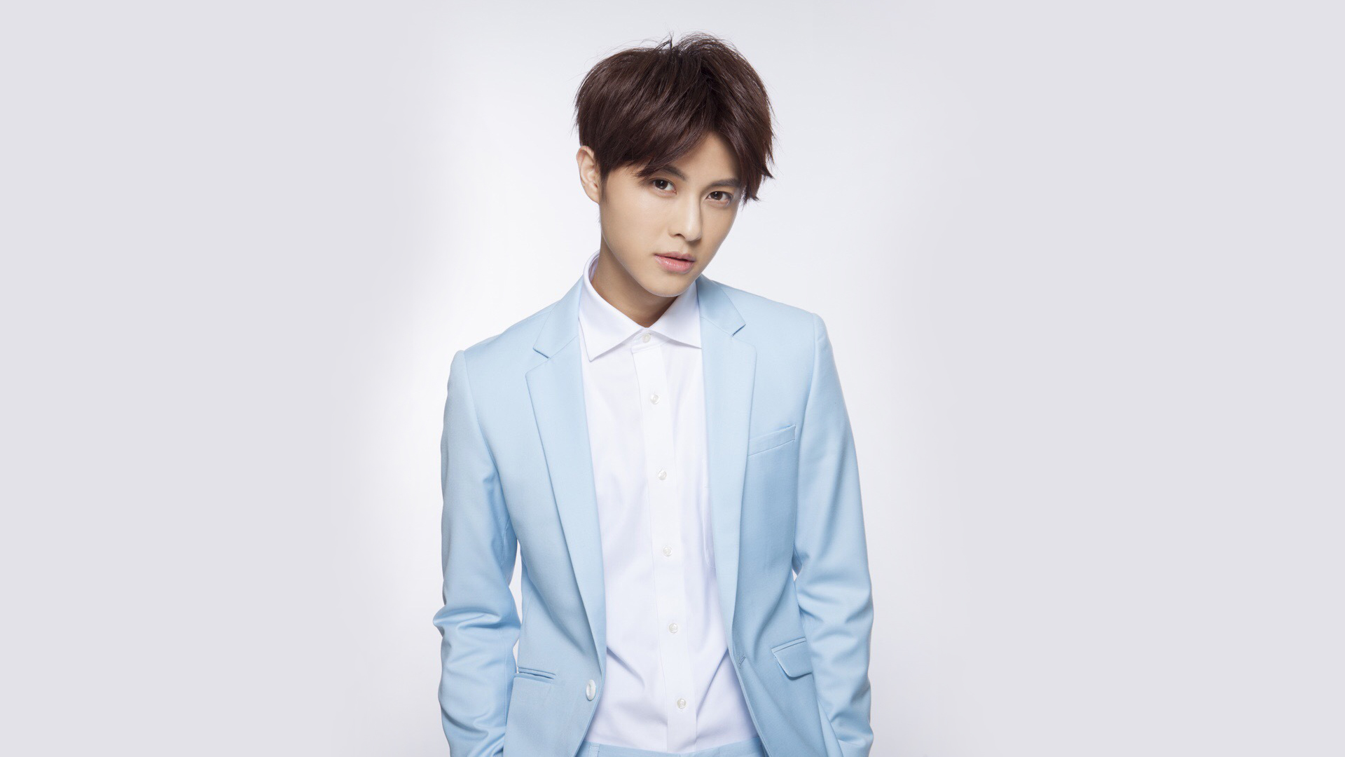 邱胜翊阳光帅气写真图片桌面壁纸