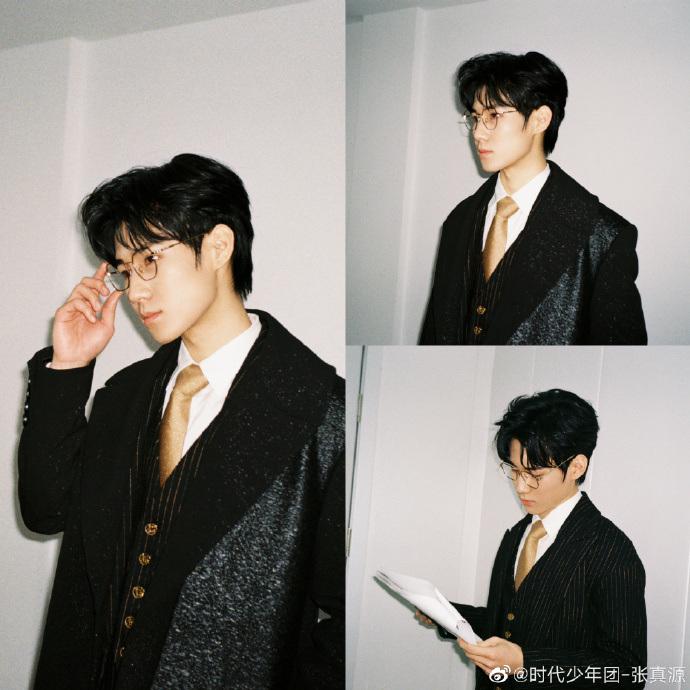 张真源方案执行随拍##张真源金丝眼镜侧颜随拍