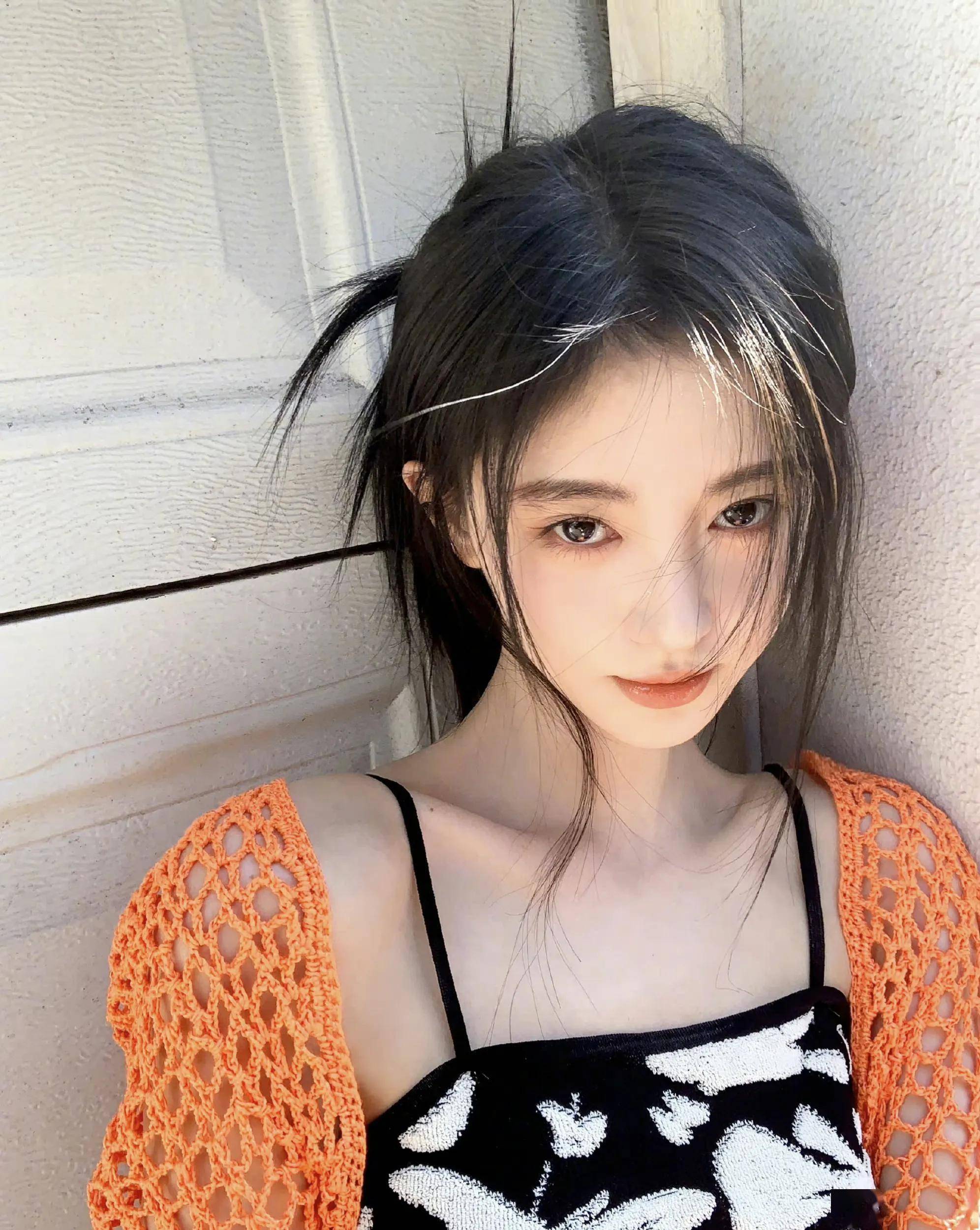 鞠婧祎写真合集靓丽甜美的小女星