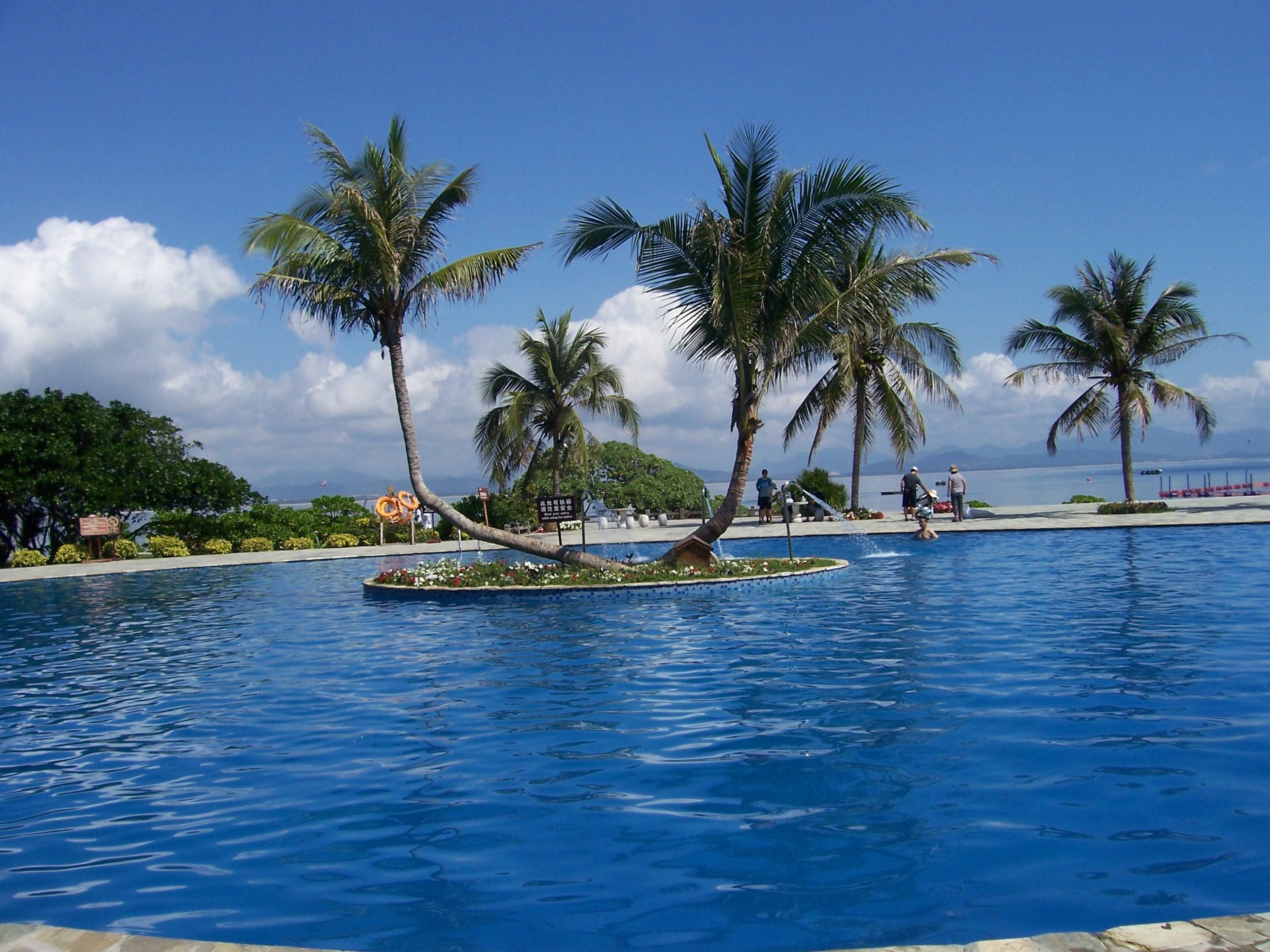 美丽的三亚"情人岛":蜈支洲岛