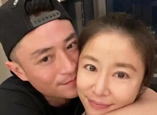 林心如疑似怀二胎腹部凸起明显近照曝光引发关注