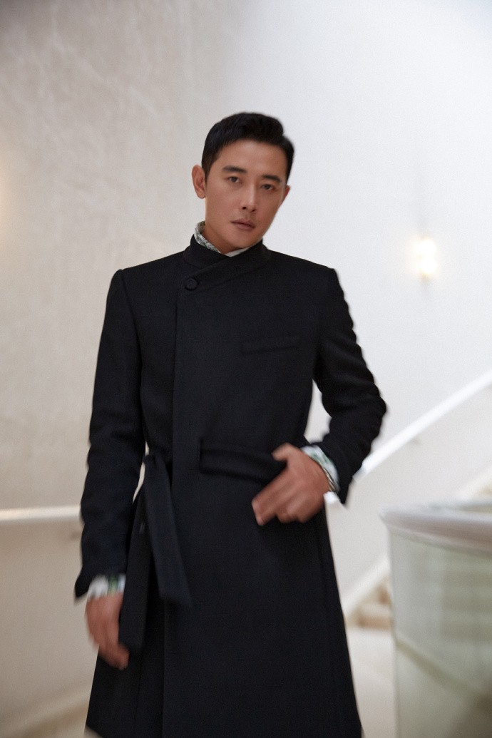 罗晋超话暮色长廊,黑色骑士@罗晋#电视剧品质盛典#大幕开启7015