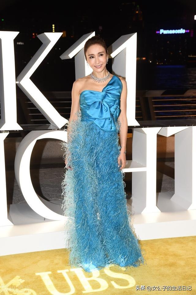 51岁黎姿首次回应退圈原因,为护住弟弟的事业,决定退出娱乐圈