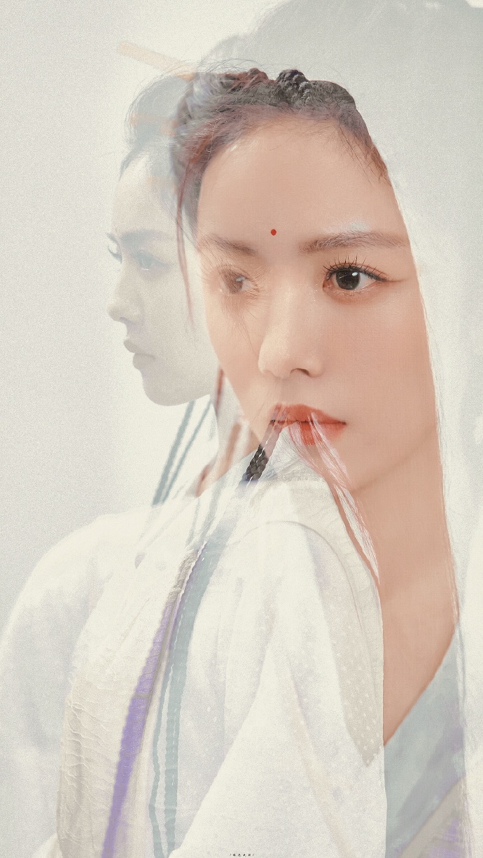 蔡文静cos周芷若