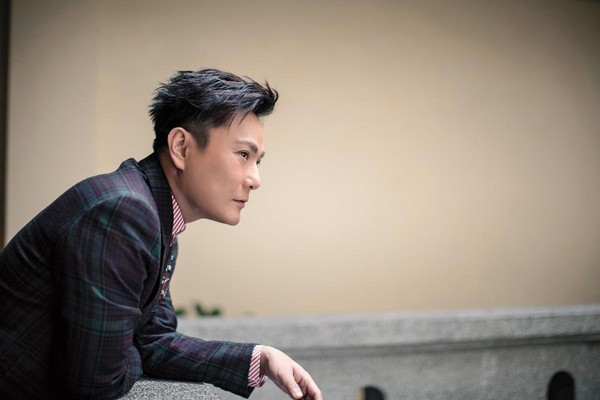 情歌再甜也有起伏 张信哲