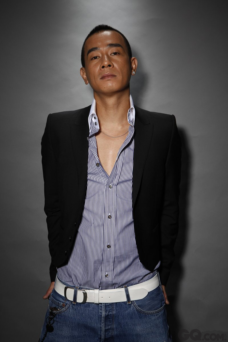 陈小春出道前职业大曝光,年少清纯,令人心疼