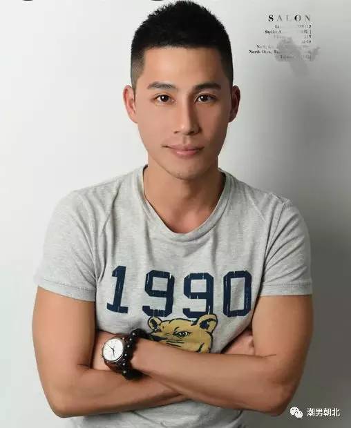 第二款:短发 子弹头