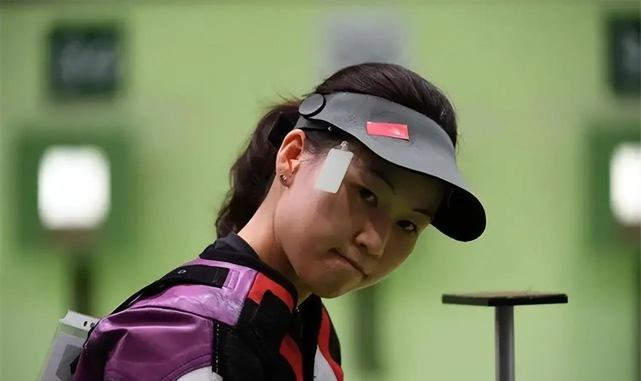 原创34岁奥运女神儿子成双幸福清华大学研究生老公是学霸兼校友