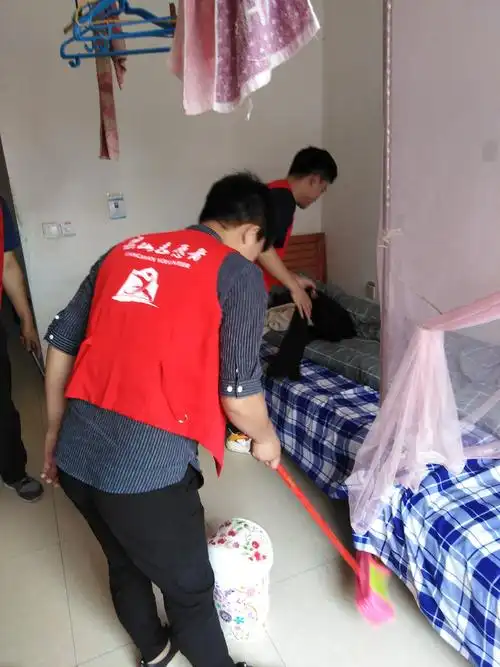 【新时代文明实践】敬老院开展志愿服务